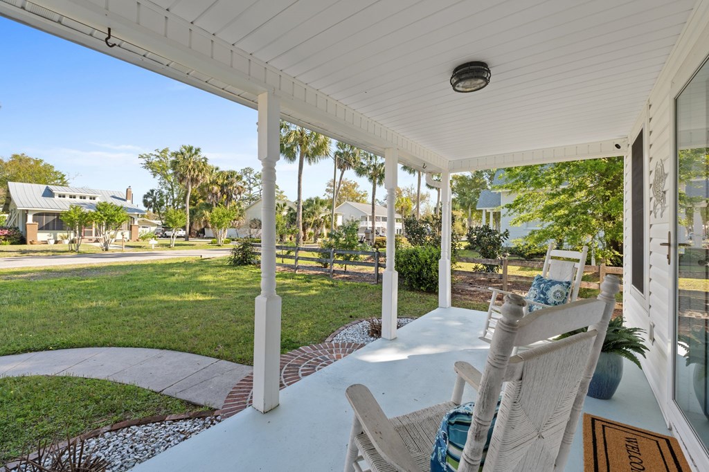 214 8th St, Port St. Joe 32456