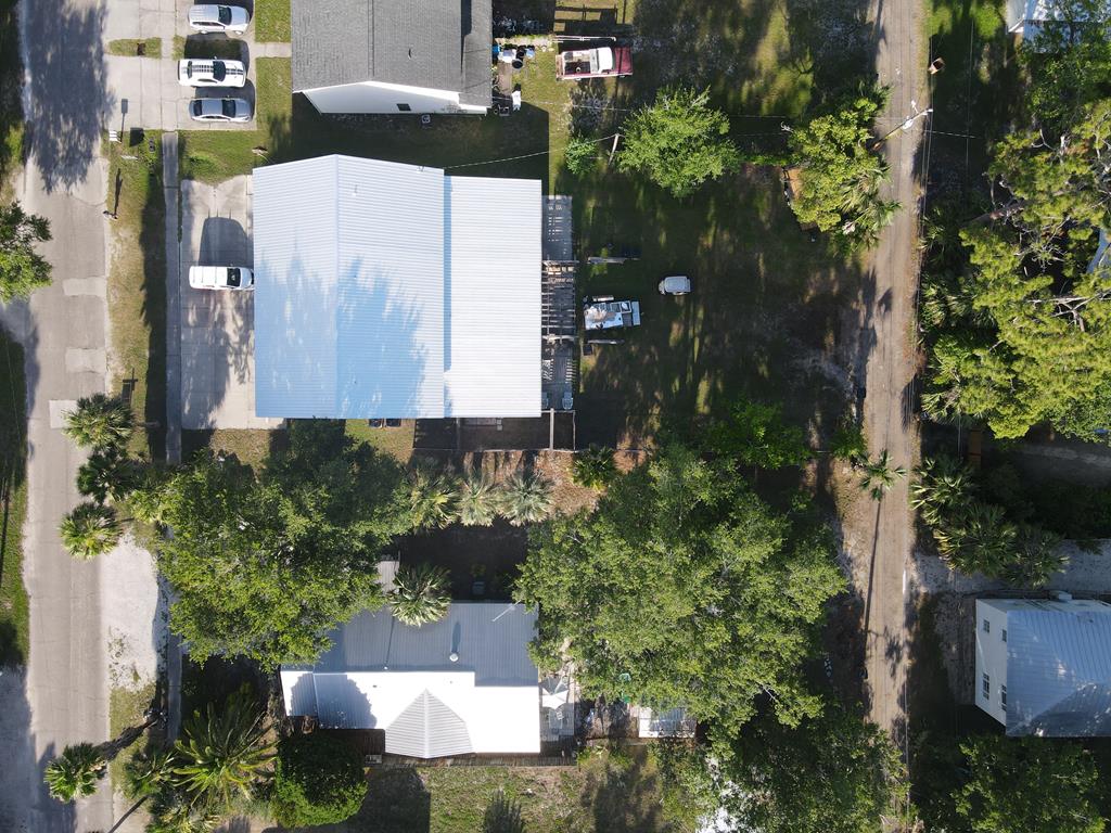 221 8th St # C, Port St. Joe 32456 Unit: C