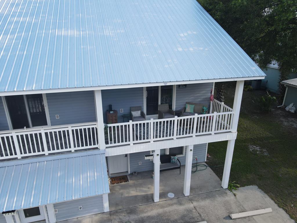 221 8th St # C, Port St. Joe 32456 Unit: C