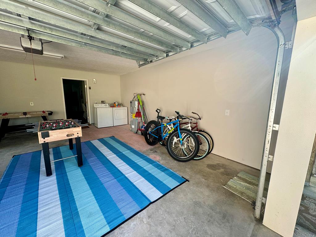 221 8th St # C, Port St. Joe 32456 Unit: C