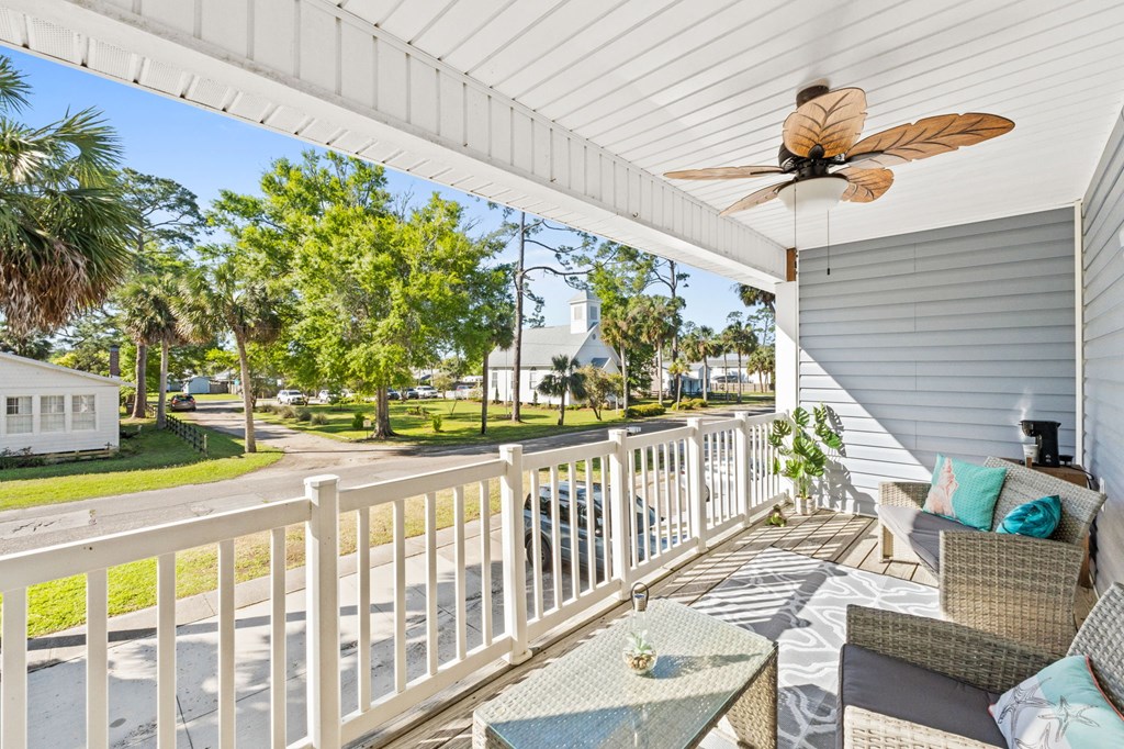 221 8th St # C, Port St. Joe 32456 Unit: C