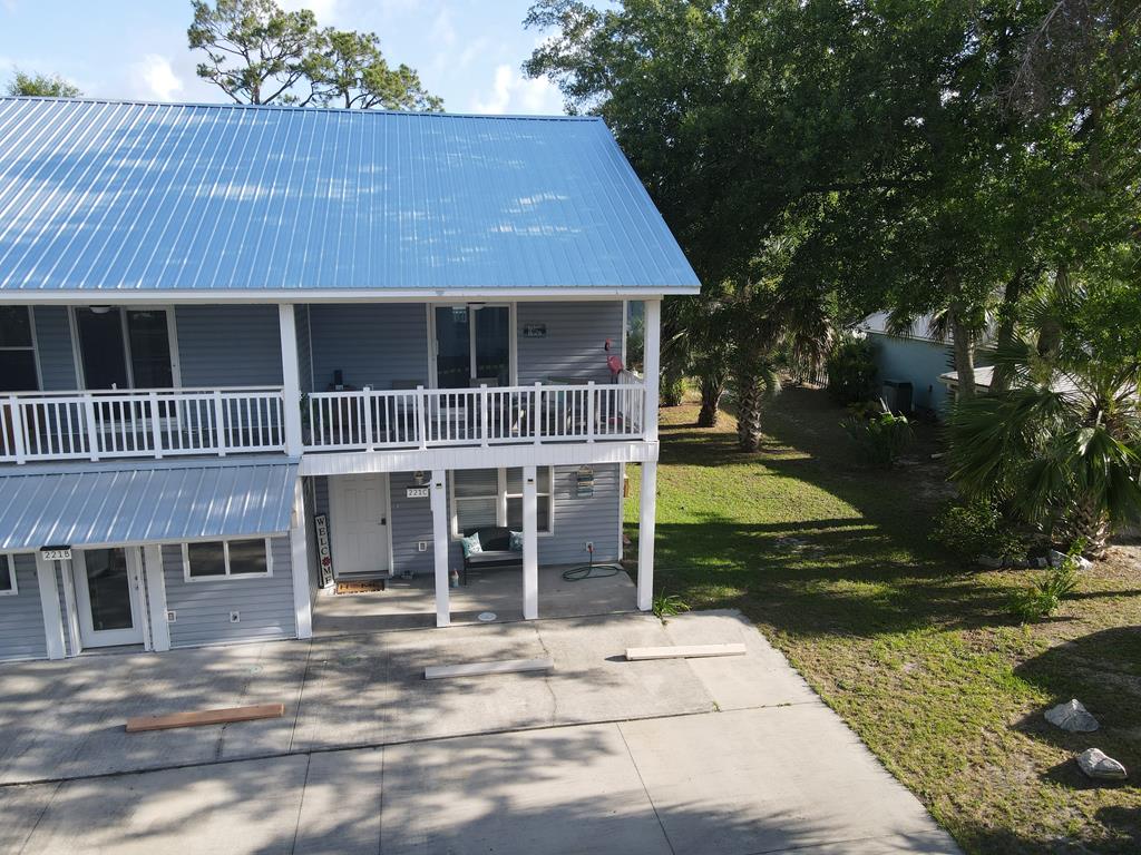 221 8th St # C, Port St. Joe 32456 Unit: C