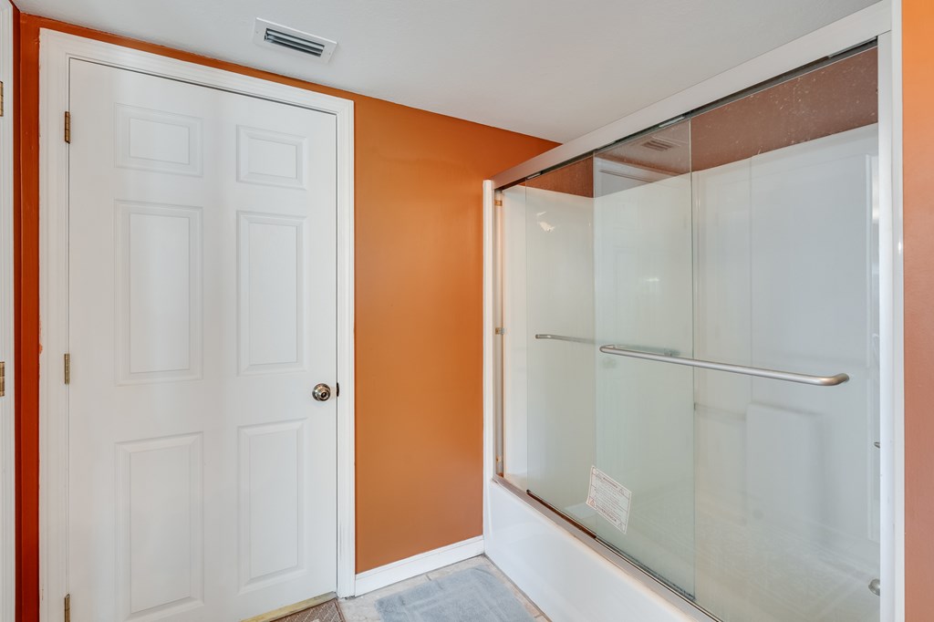 225 8th St, Port St. Joe 32456