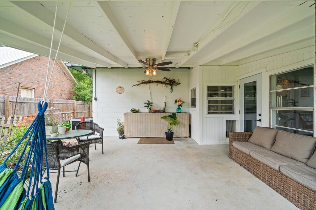 122 Barbara Dr, Port St. Joe 32456