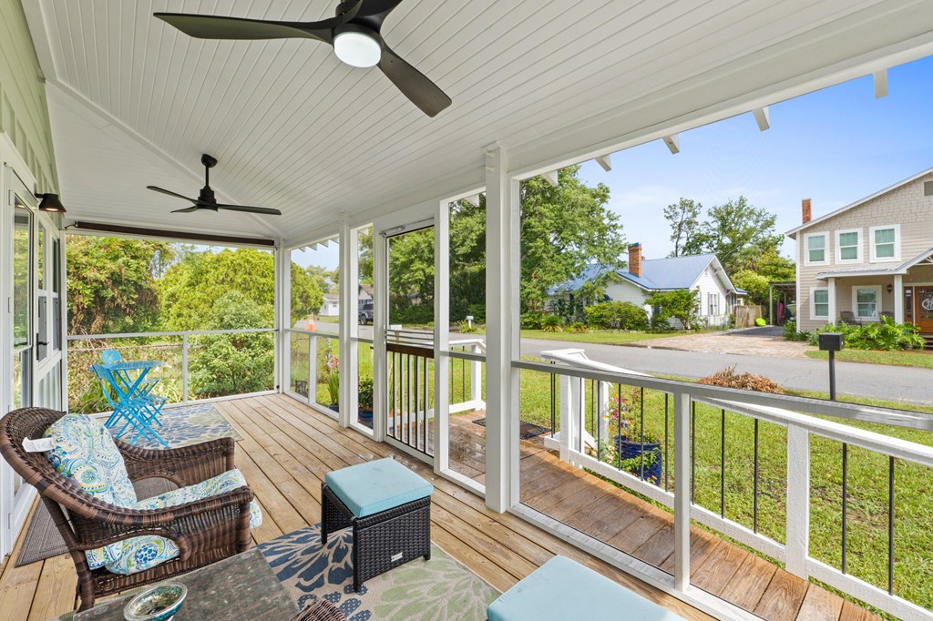 509 8th St, Port St. Joe 32456