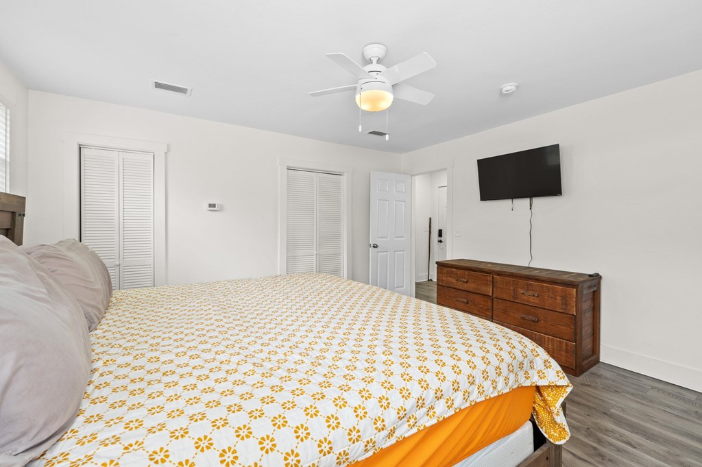 509 8th St, Port St. Joe 32456