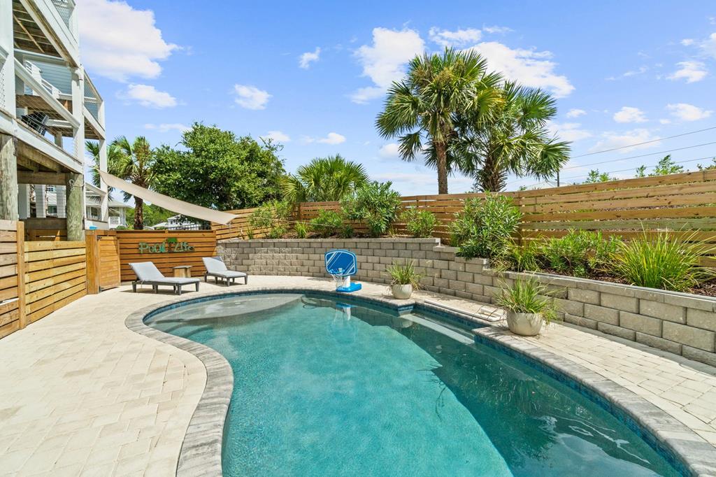 7707 Cr 30, Port St. Joe 32456