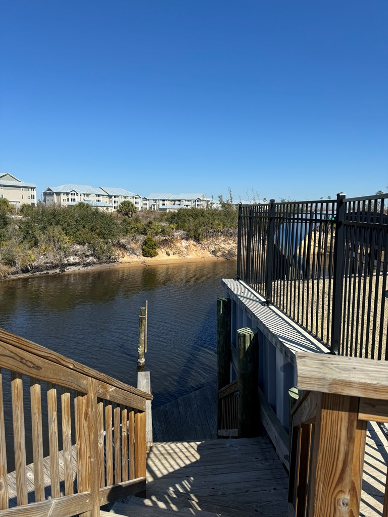 4106 Hwy 98 E, 32456