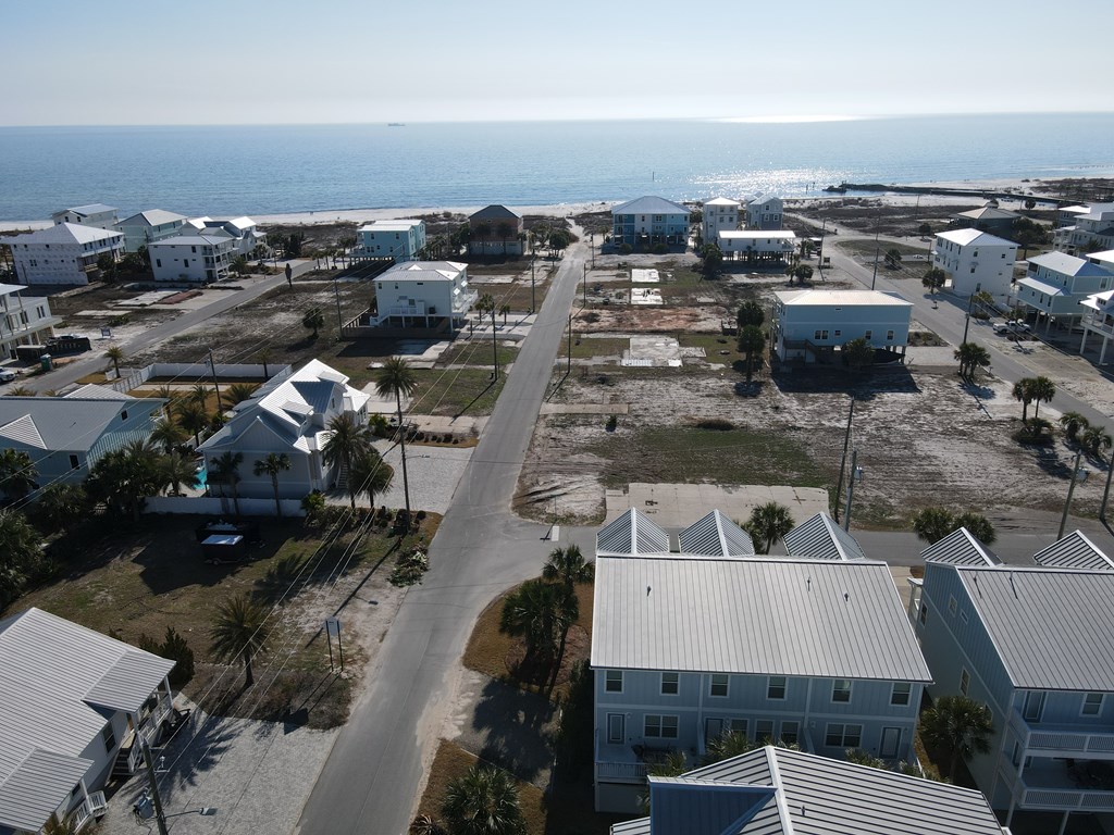 4106 Hwy 98 E, 32456