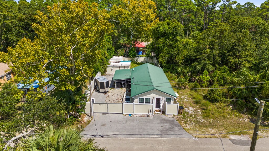 155 Robbins Ave, Port St. Joe 32456