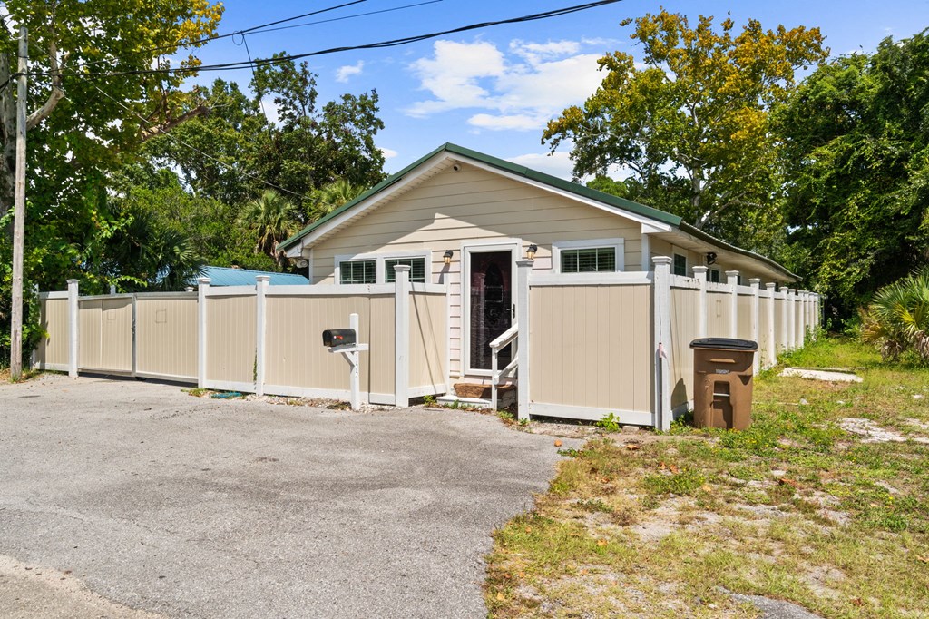 155 Robbins Ave, Port St. Joe 32456