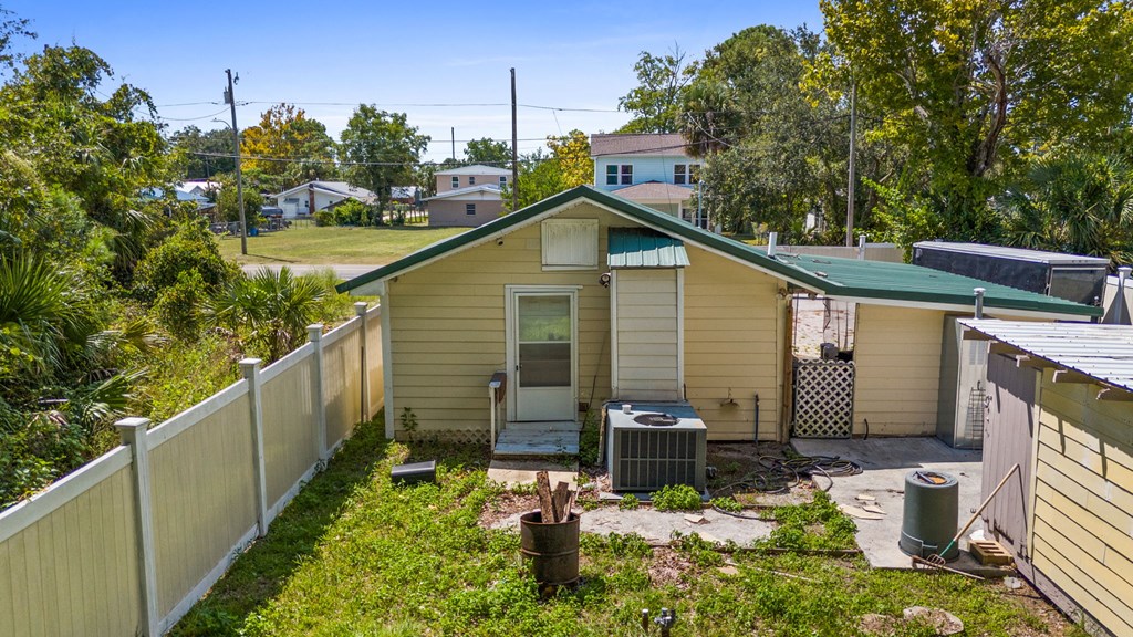 155 Robbins Ave, Port St. Joe 32456