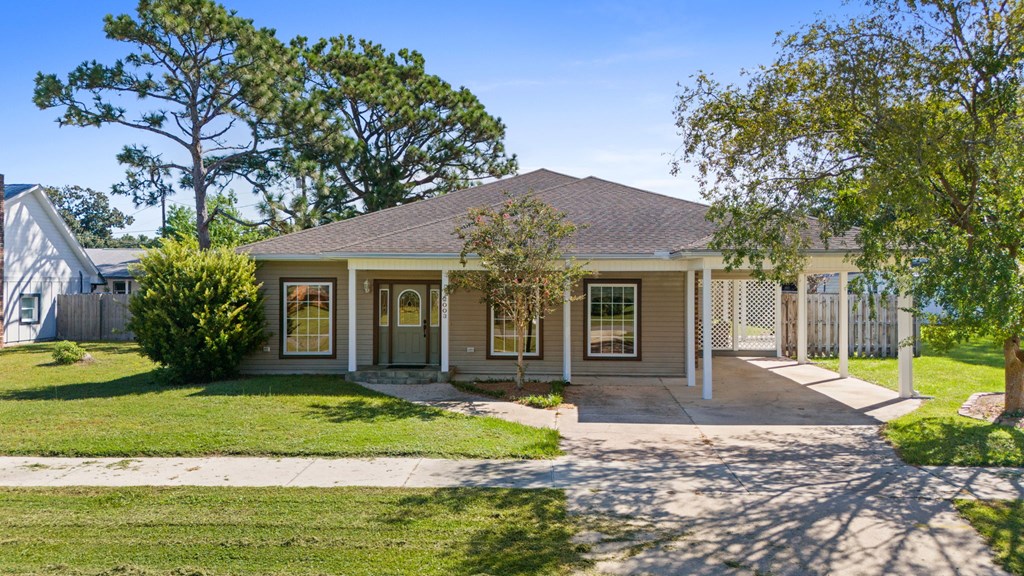 2003 Long Ave, Port St. Joe 32456