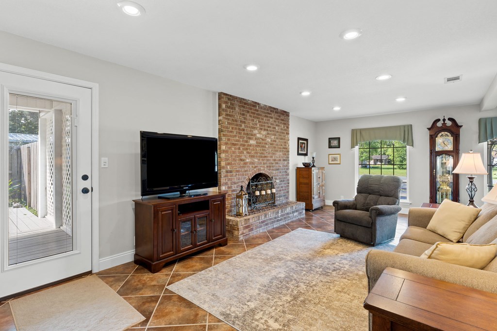 2003 Long Ave, Port St. Joe 32456