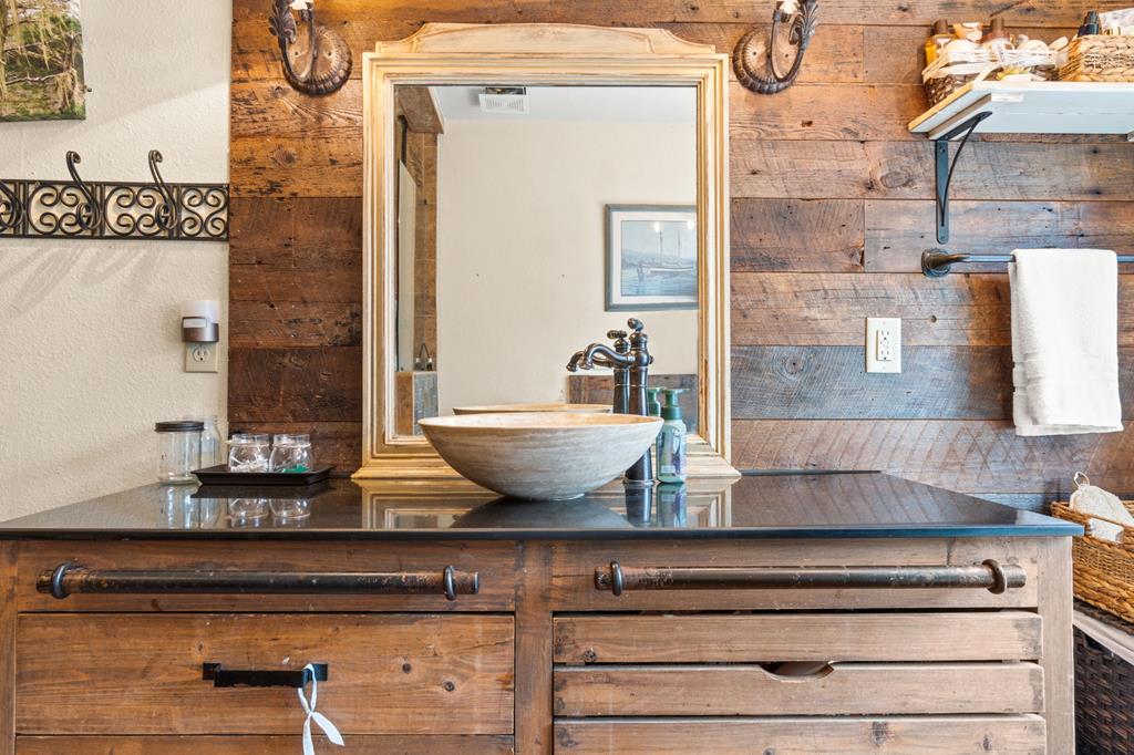 200 Gautier Memorial Ln, Port St. Joe 32456