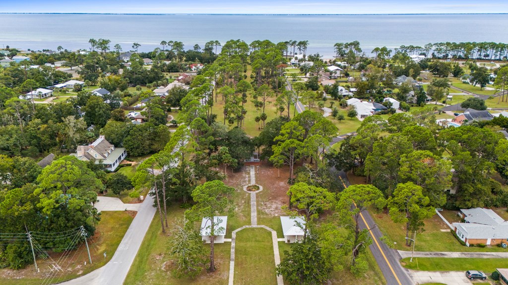 200 Gautier Memorial Ln, Port St. Joe 32456
