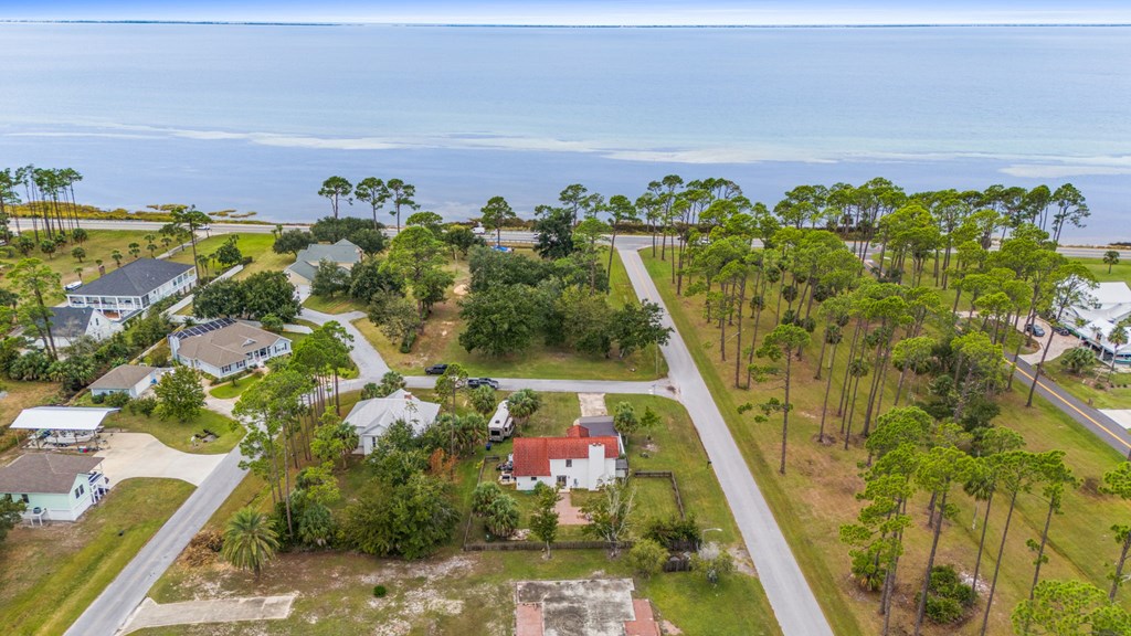 200 Gautier Memorial Ln, Port St. Joe 32456