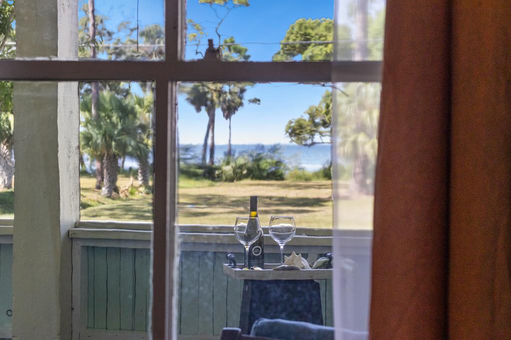 201 8th St, Port St. Joe 32456