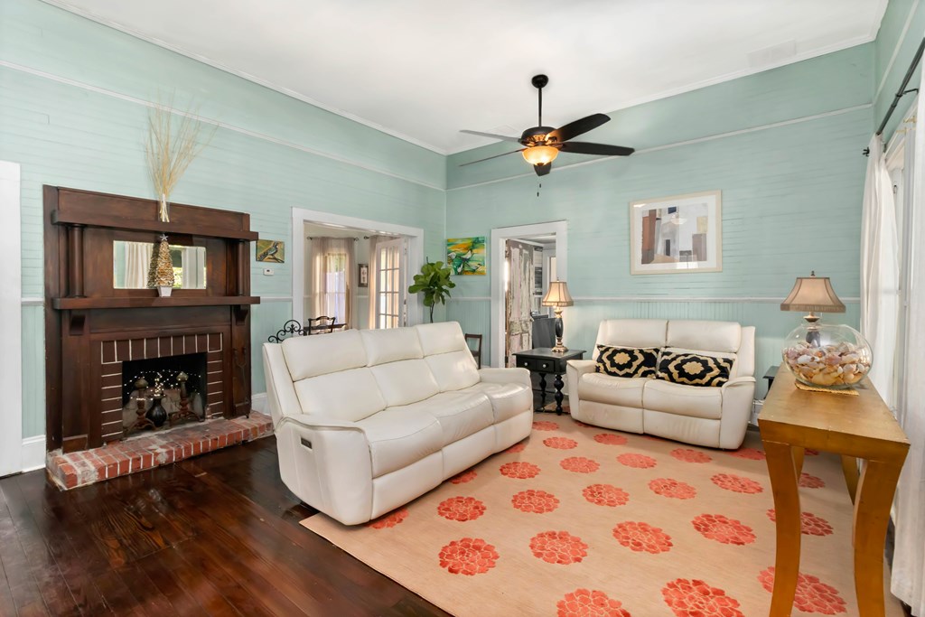 201 8th St, Port St. Joe 32456