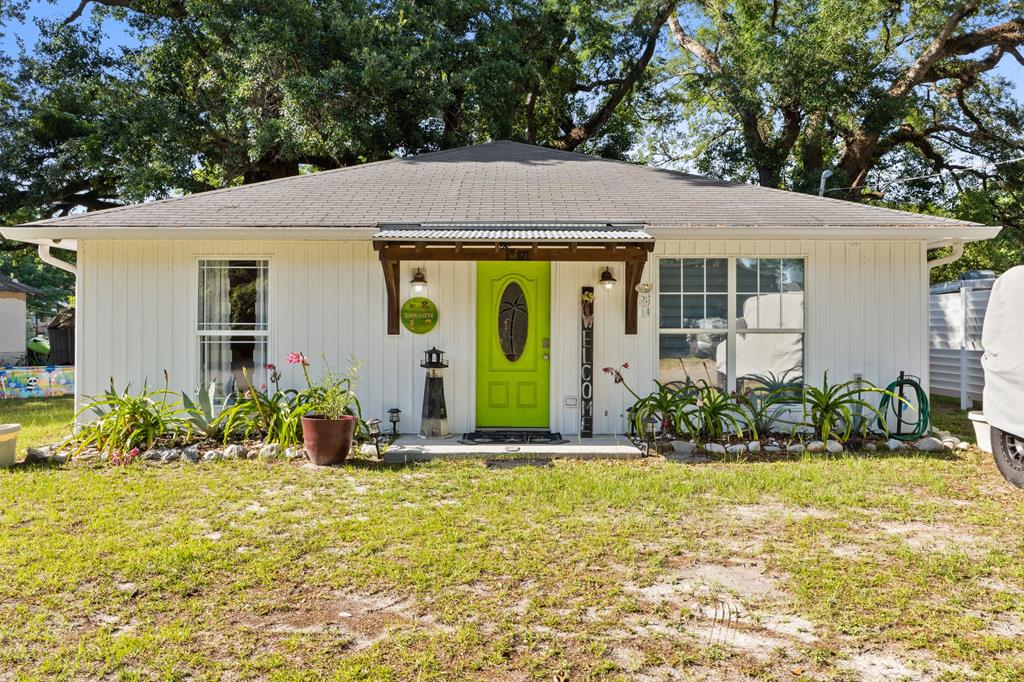 621 Maddox St, Port St. Joe 32456