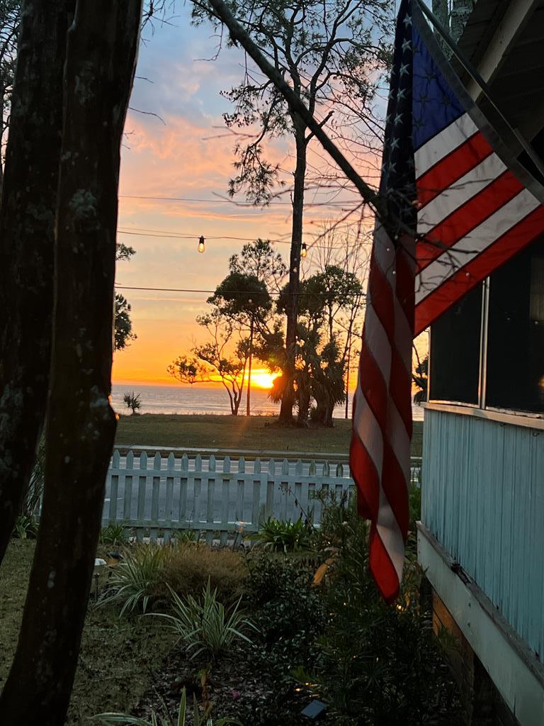 201 8th St, Port St. Joe 32456