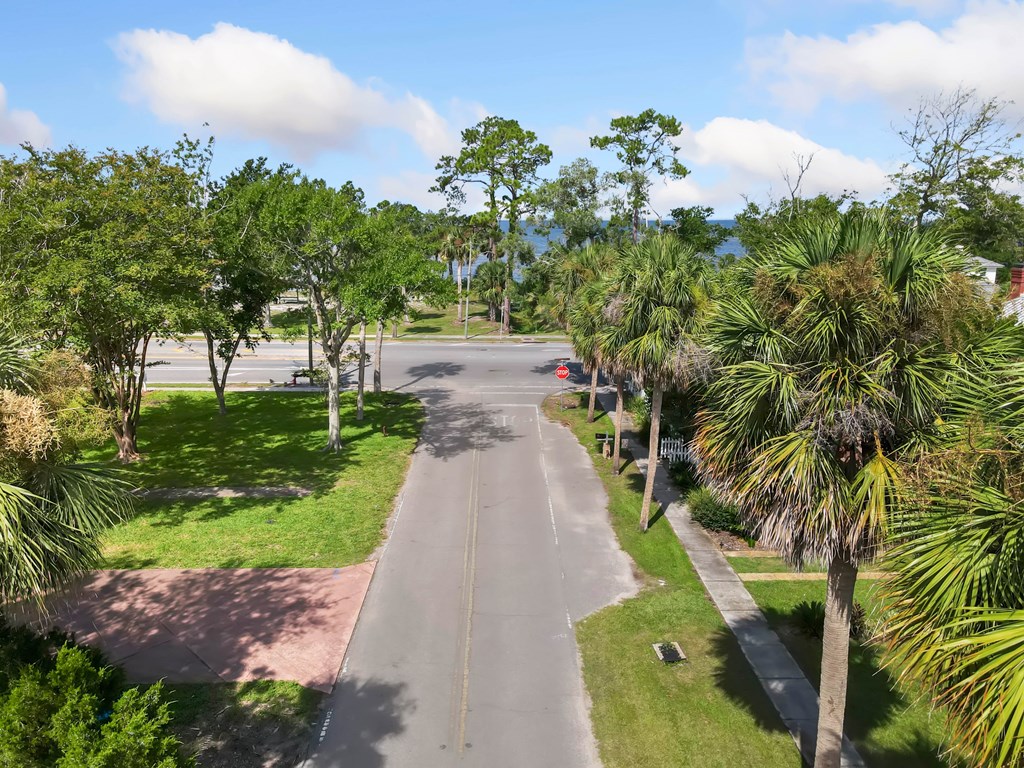 201 8th St, Port St. Joe 32456