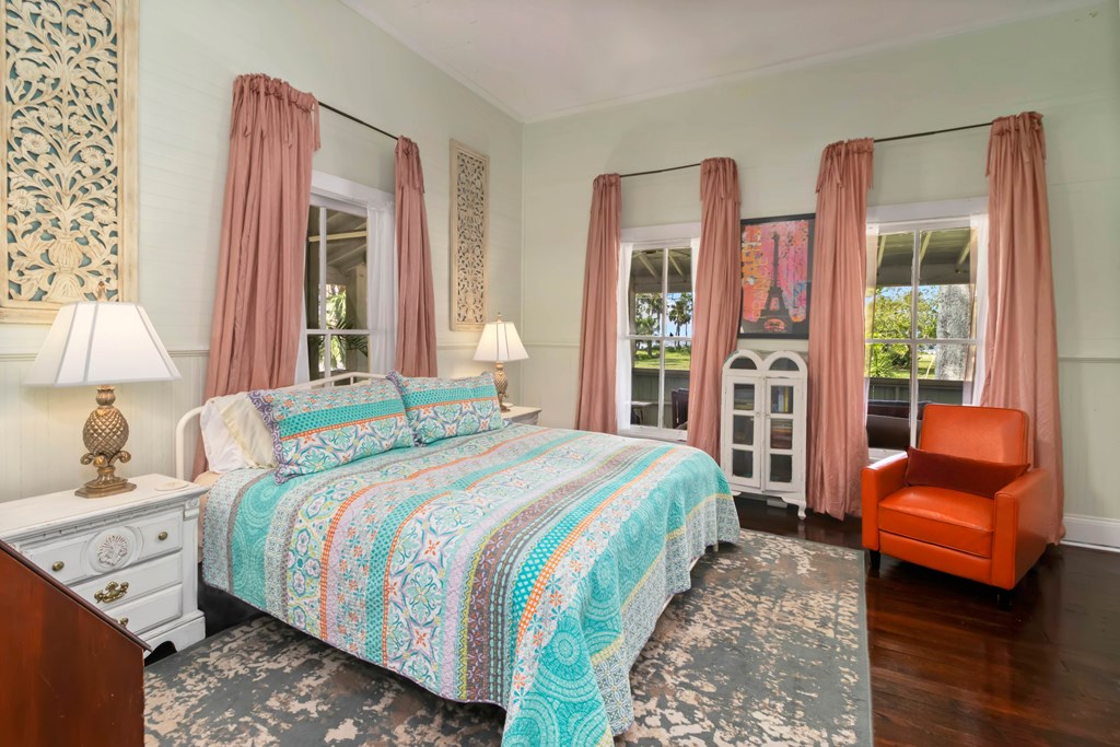 201 8th St, Port St. Joe 32456