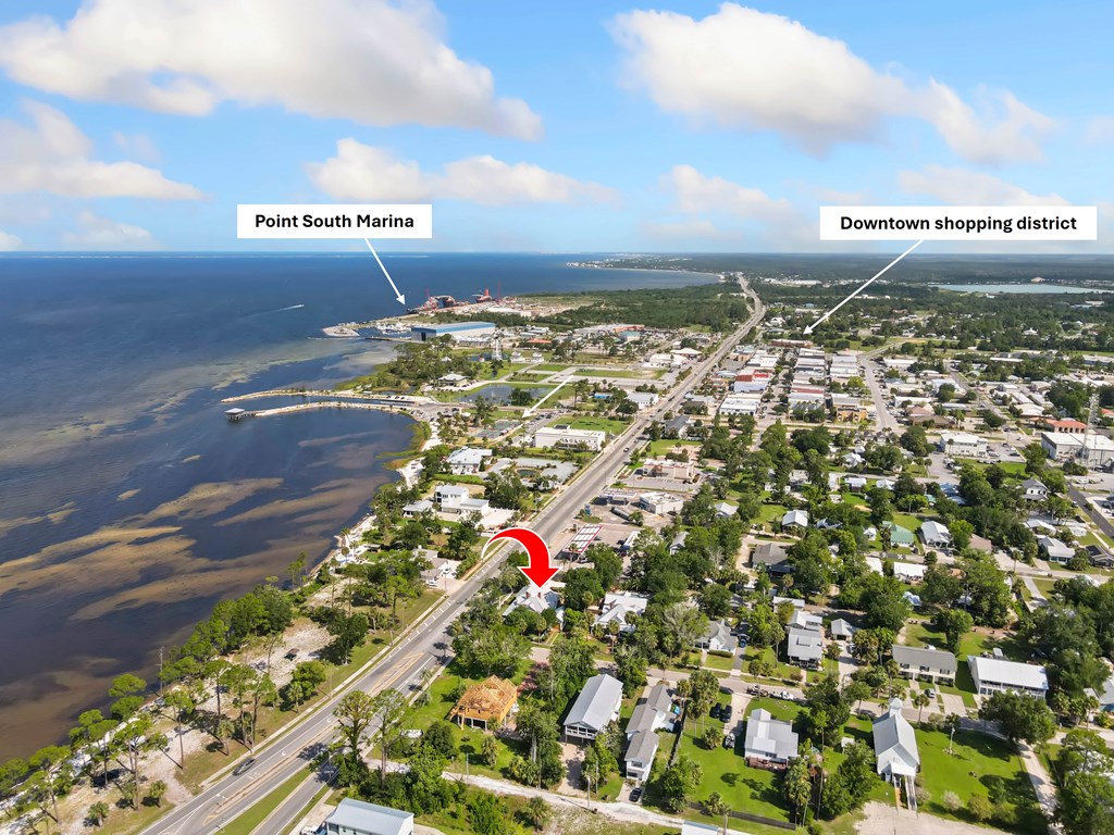 201 8th St, Port St. Joe 32456