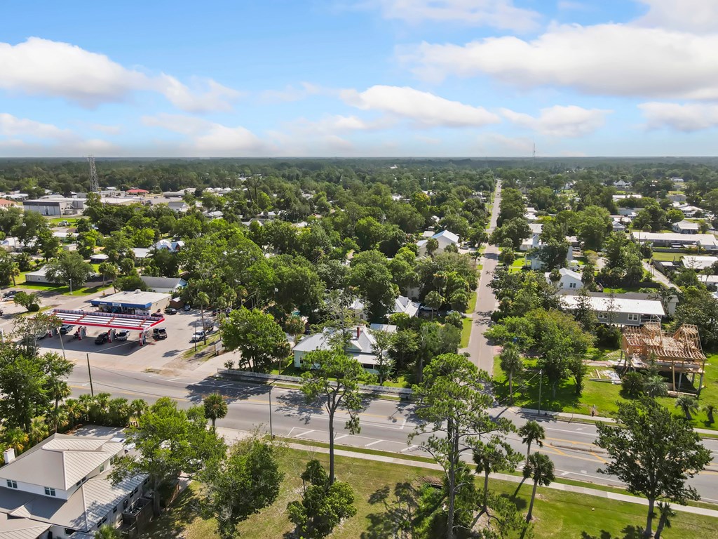 201 8th St, Port St. Joe 32456