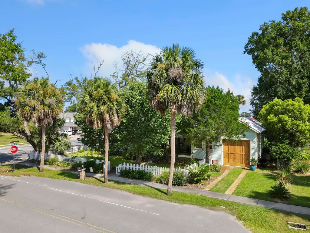 201 8th St, Port St. Joe 32456