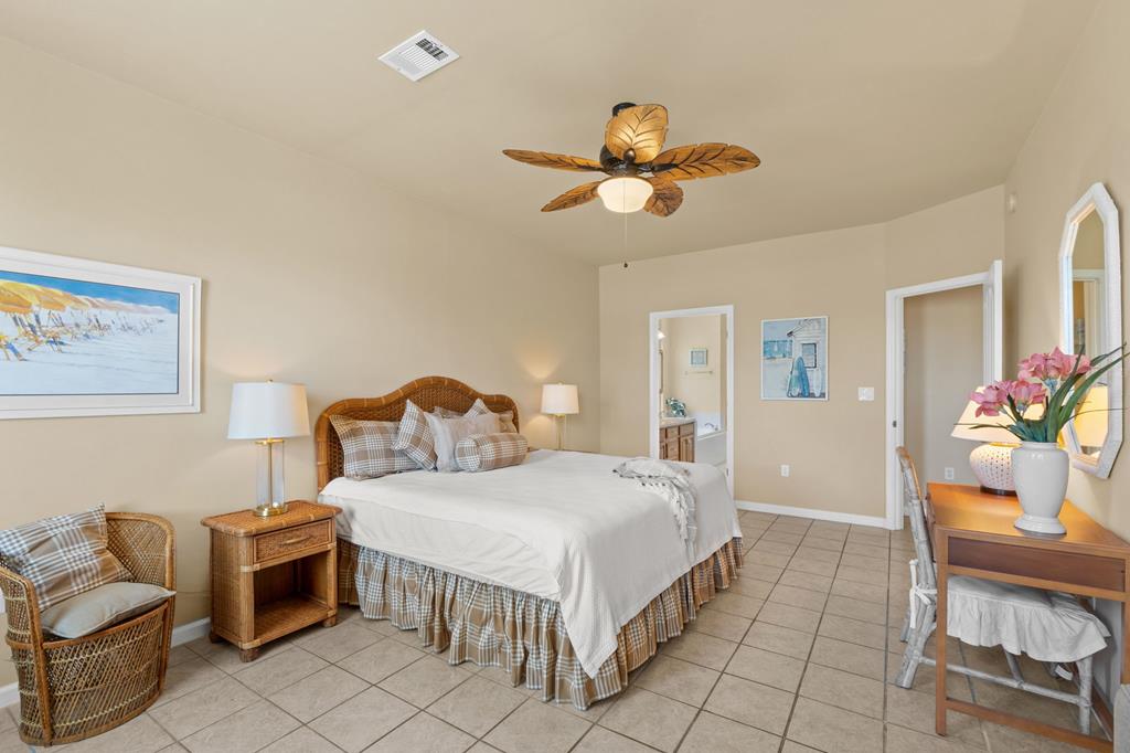 622 Gulf Aire Dr, Port St. Joe 32456
