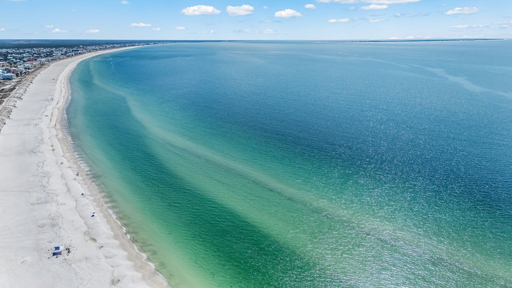 622 Gulf Aire Dr, Port St. Joe 32456