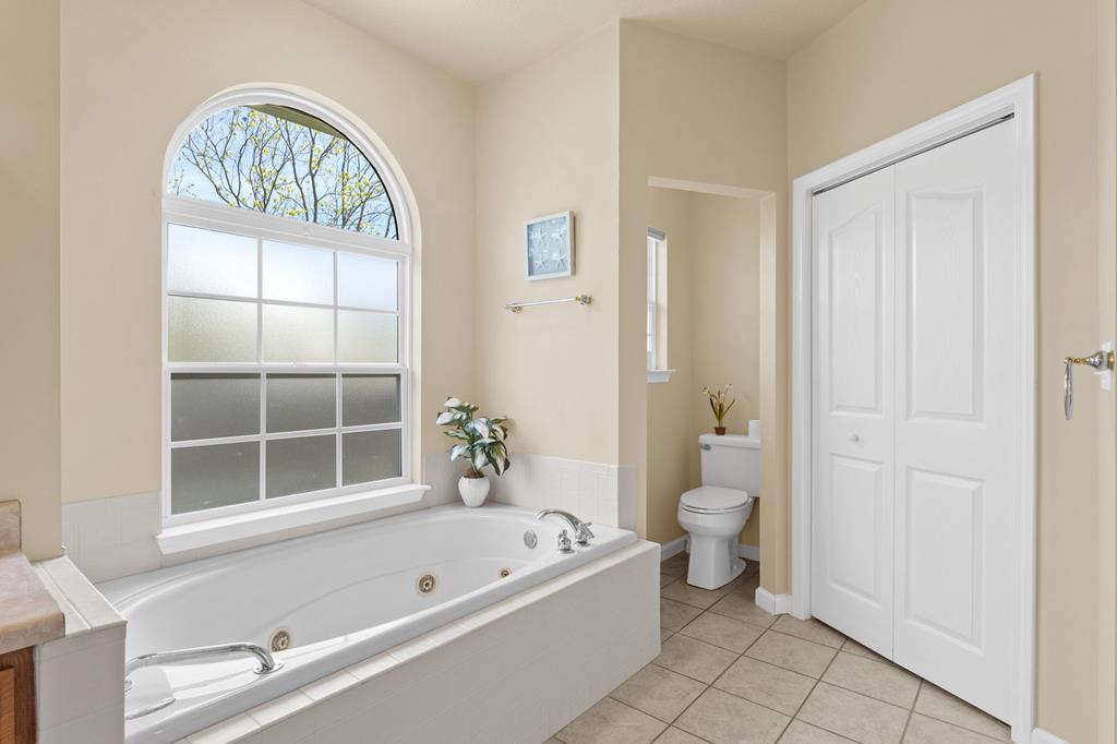 622 Gulf Aire Dr, Port St. Joe 32456
