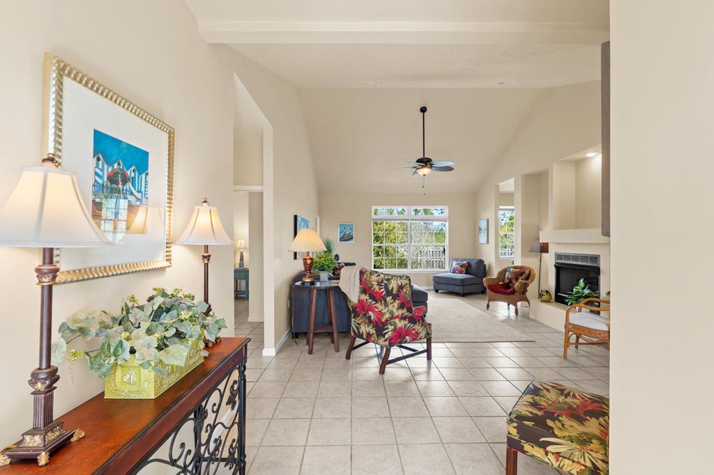 622 Gulf Aire Dr, Port St. Joe 32456