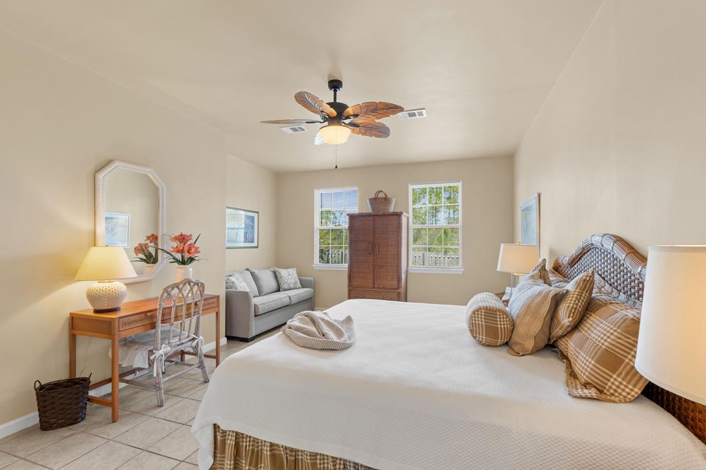 622 Gulf Aire Dr, Port St. Joe 32456
