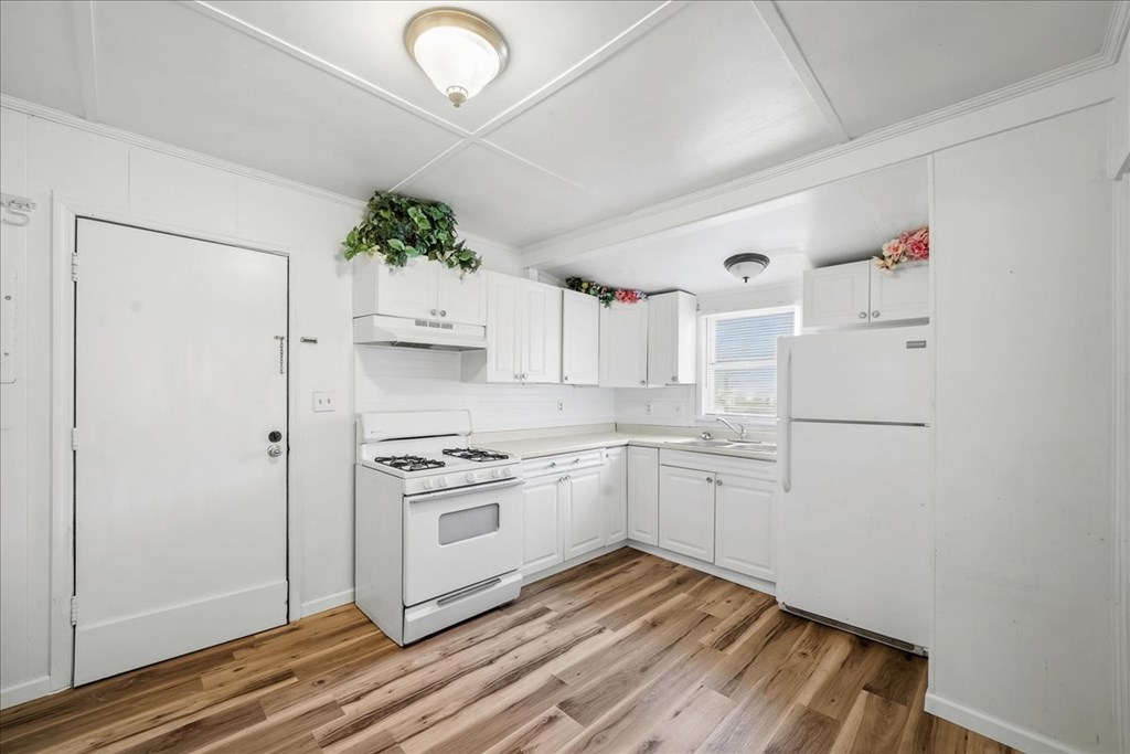 627 Madison St, Port St. Joe 32456