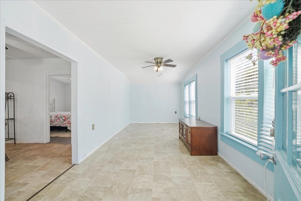 627 Madison St, Port St. Joe 32456