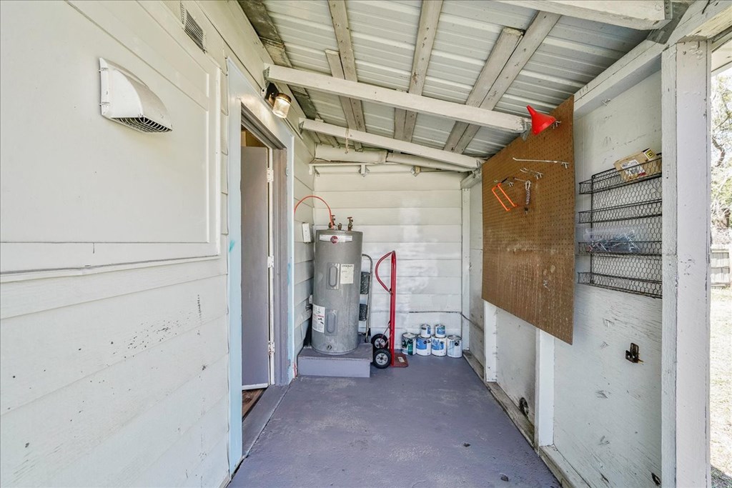 627 Madison St, Port St. Joe 32456