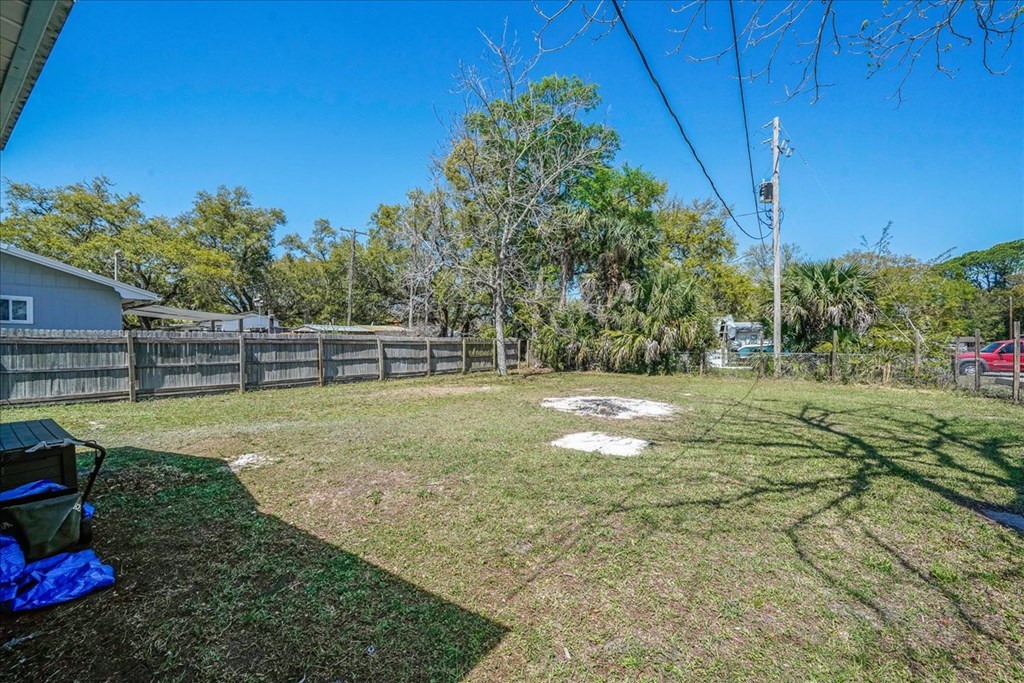 627 Madison St, Port St. Joe 32456