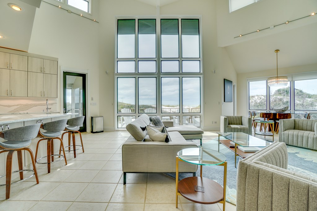 163 Seacliff Dr, 32456