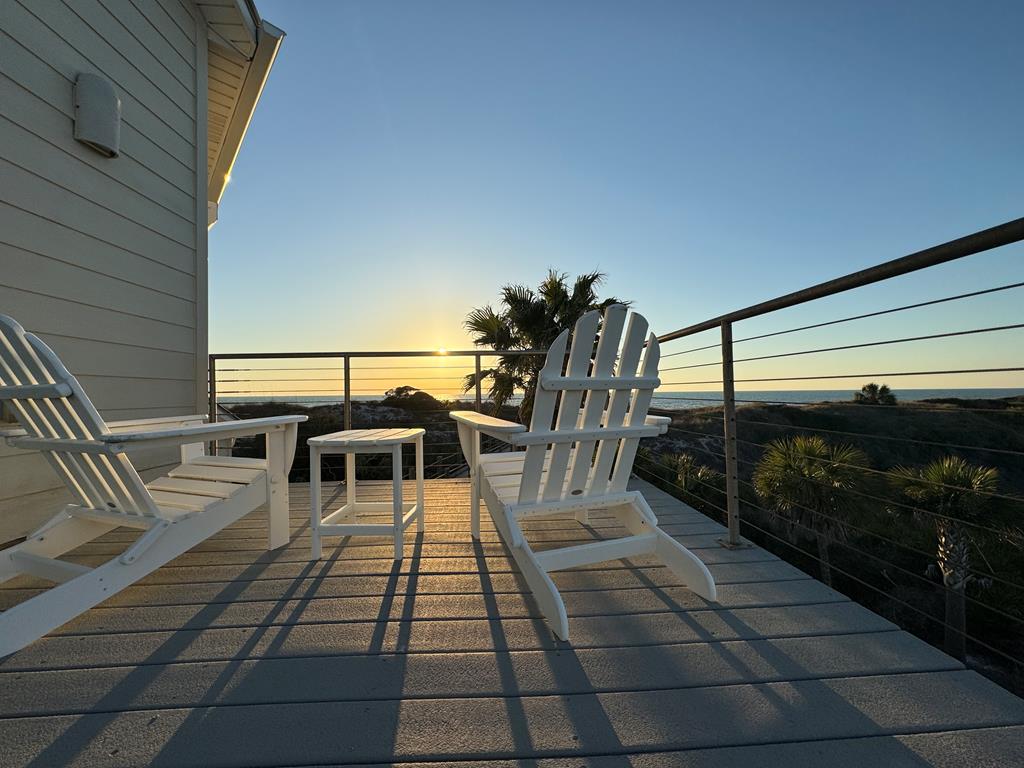 163 Seacliff Dr, 32456