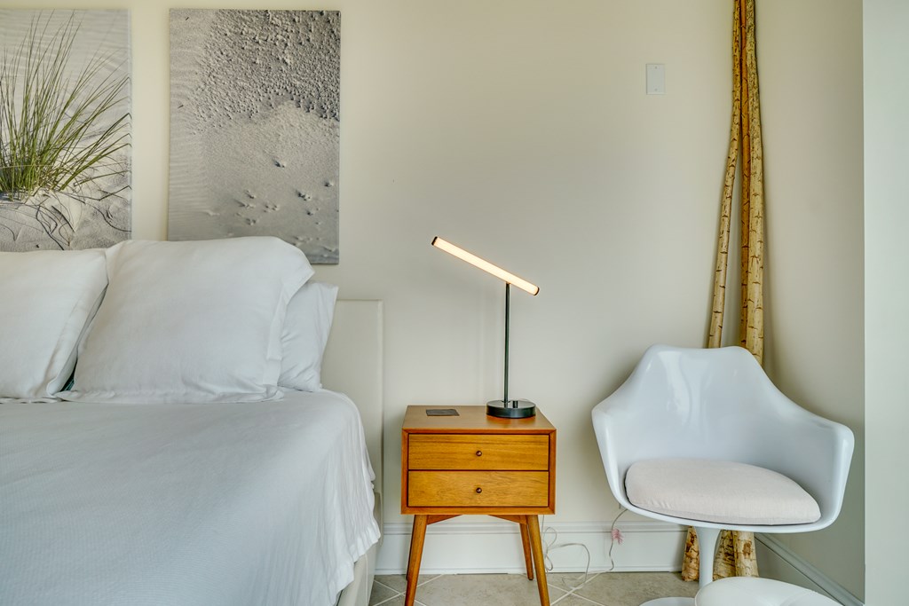 163 Seacliff Dr, 32456