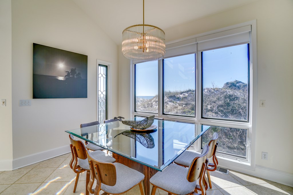 163 Seacliff Dr, 32456