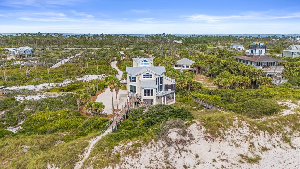 163 Seacliff Dr, 32456