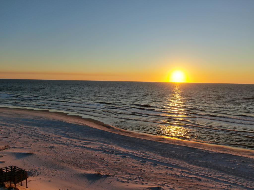 163 Seacliff Dr, 32456