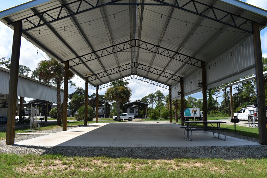 131 Colors Way, Port St. Joe 32456