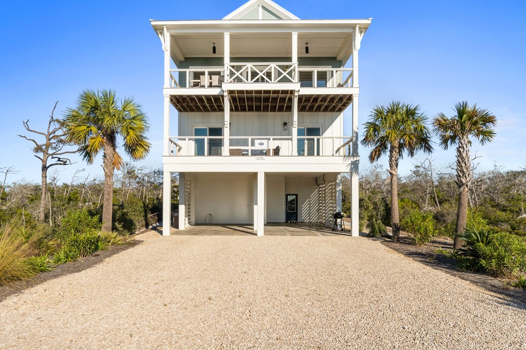 5720 Gulf Front Dr, 32456