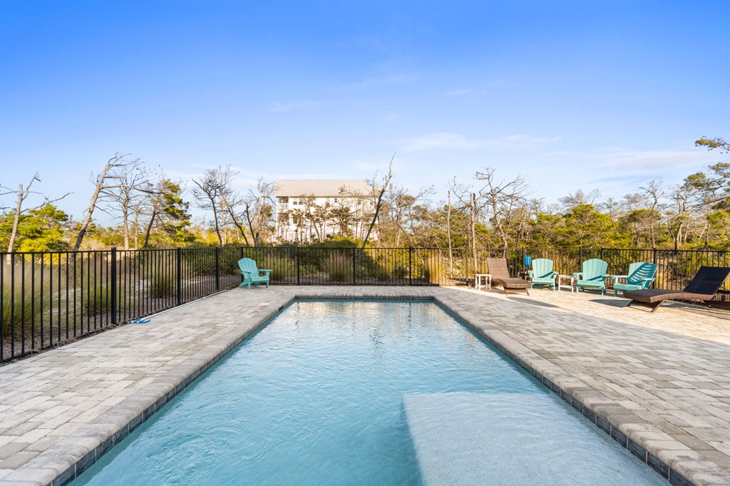 5720 Gulf Front Dr, 32456