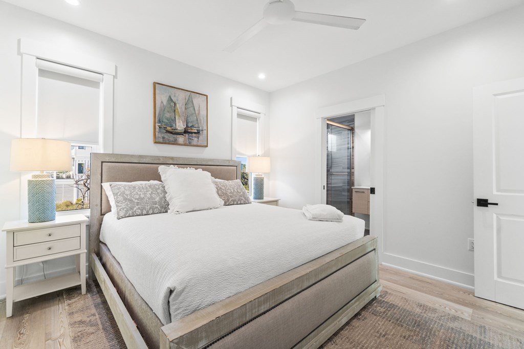 5720 Gulf Front Dr, 32456