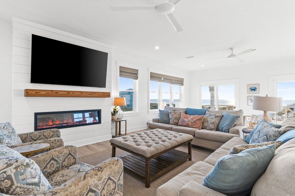 5720 Gulf Front Dr, 32456